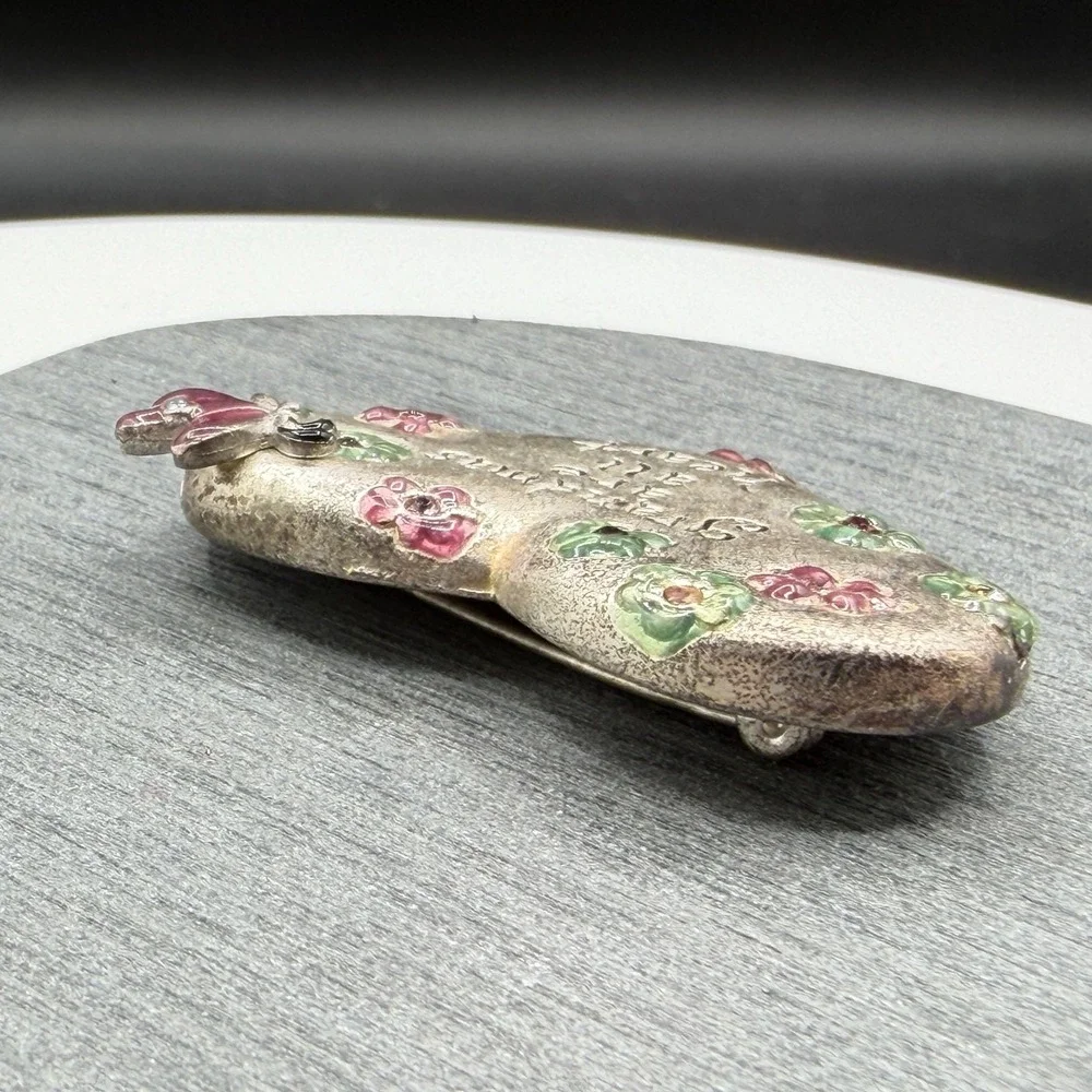 GAIMO Grandmas Are All Heart Floral Rhinestone Butterfly Heart Brooch Pin Gift